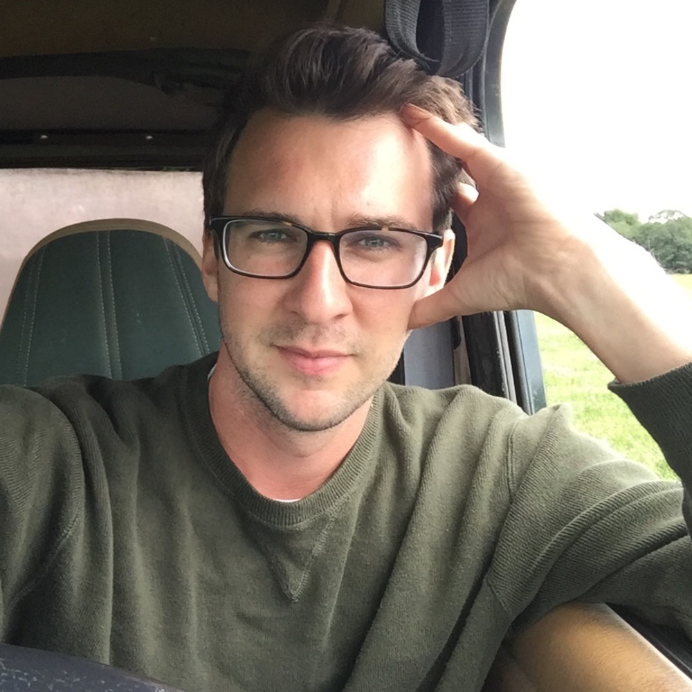 Meet your Posher, Stuart